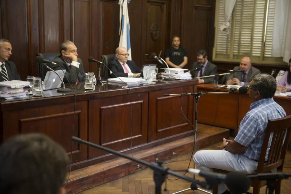 EN EL BANQUILLO. Brito finalizó su declaración ante la Sala III. la gaceta / FOTO DE JORGE OLMOS SGROSSO