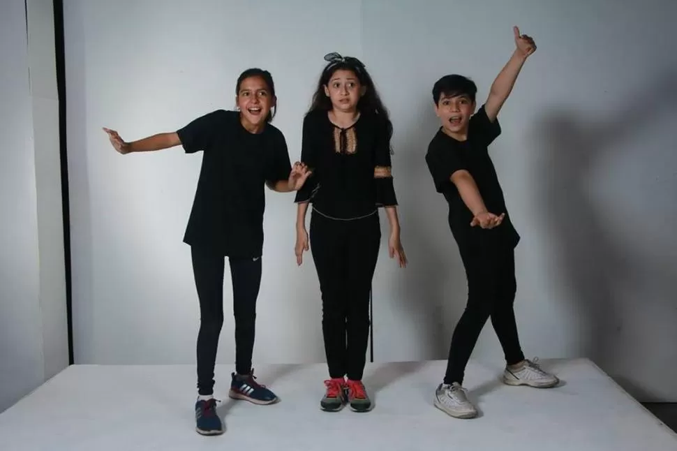Grupo de Teatro de Niños del Ente Cultural de Tucumán.- 