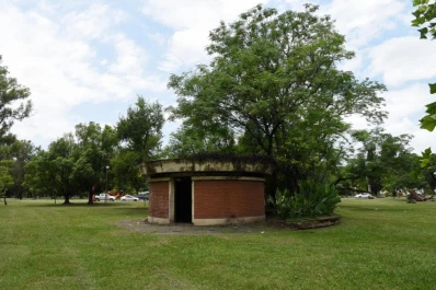 Urge la instalación de baños de uso público