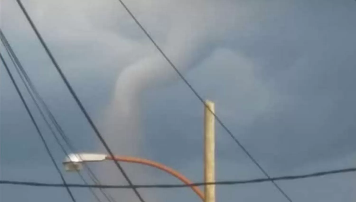 Qué fue el fenómeno que se vio esta tarde en el cielo de Trancas