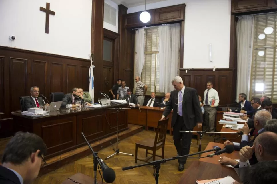 JORNADA. “No hubo ninguna directiva mía antes, durante ni después”, declaró ayer Hugo Sánchez ante el Tribunal. la gaceta / foto de jorge olmos sgrosso