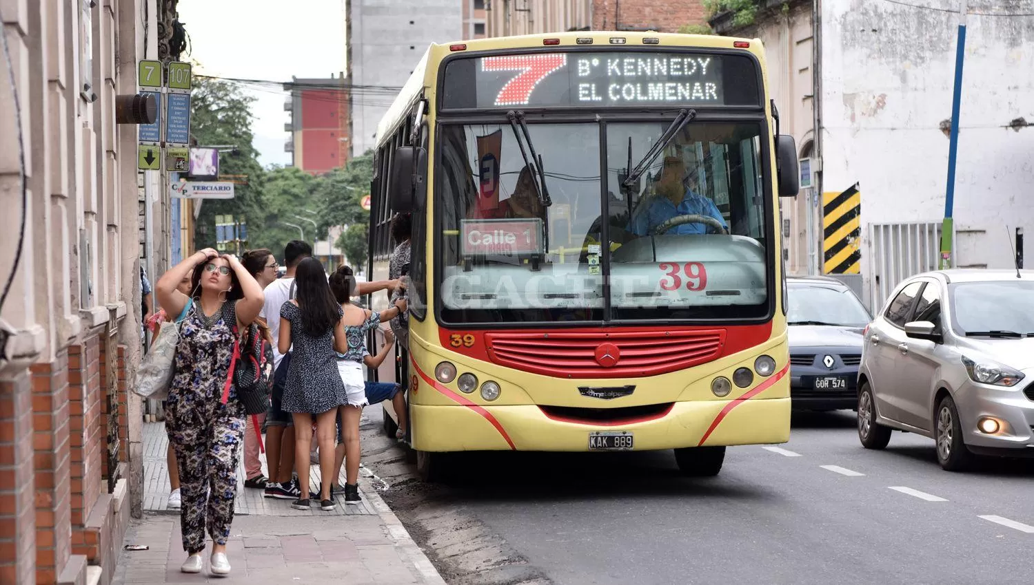 Paro de UTA por 24 horas: los colectivos dejarán de funcionar desde la medianoche