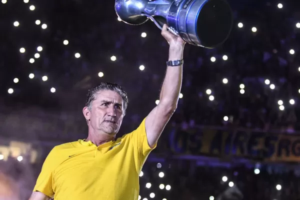 Edgardo Bauza acordó su continuidad en Central y pidió reforzar el plantel