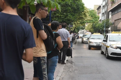 UTA advierte que el paro de colectivos se podría repetir la próxima semana