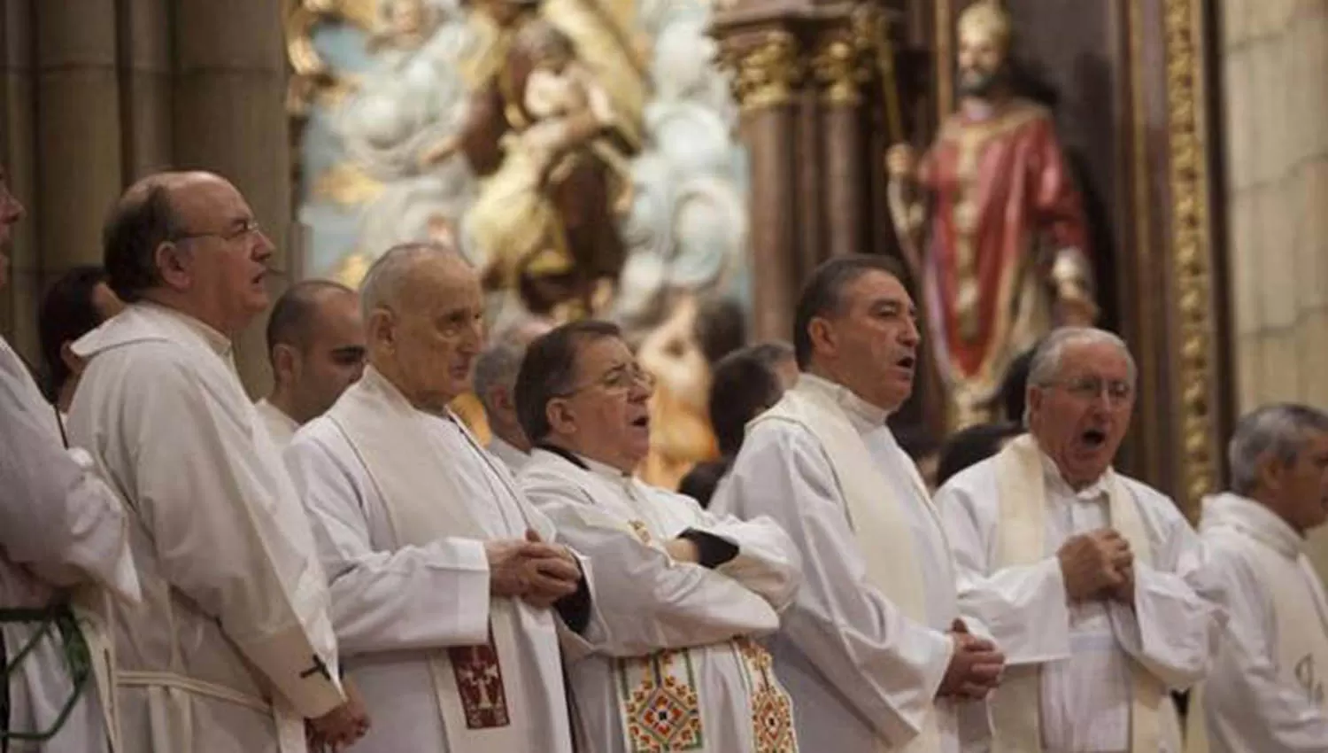 El Gobierno habilita a los colegios religiosos a cobrar un plus para financiar a la Iglesia