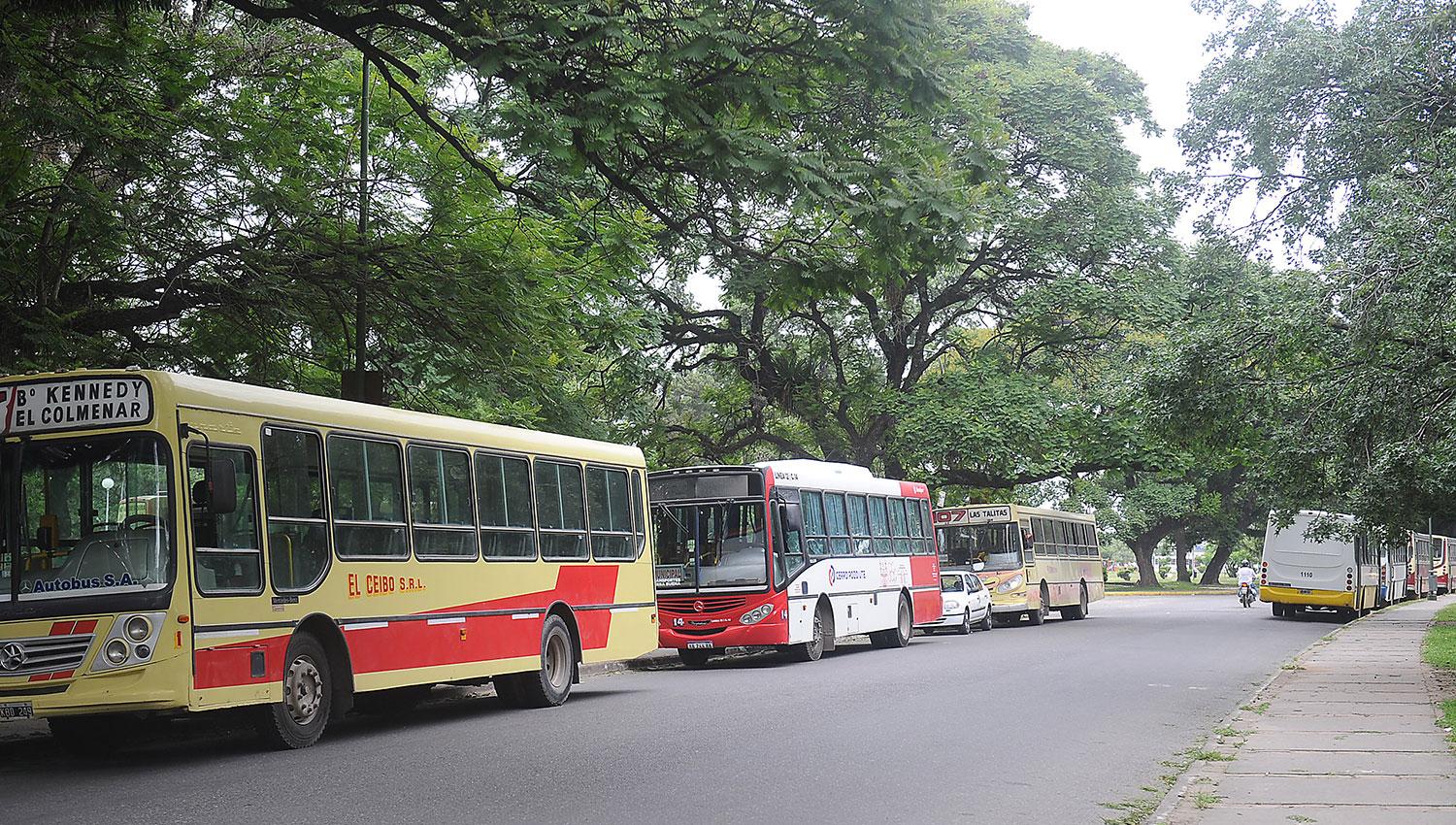 Las 10 claves del conflicto de transporte que derivó en un paro por tiempo indeterminado