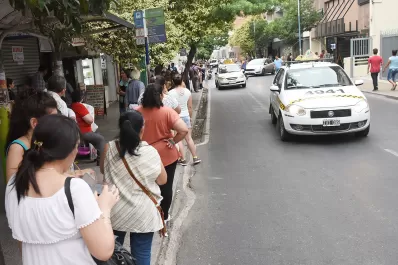 Las 10 claves del conflicto de transporte que derivó en un paro por tiempo indeterminado