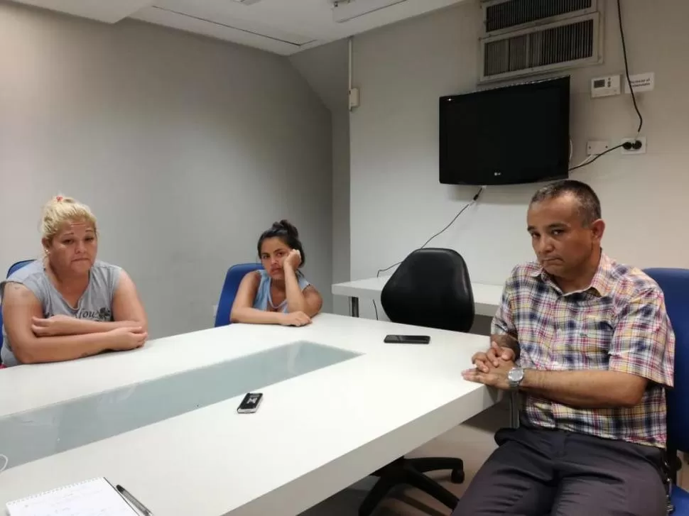 RELATO. Vanesa Natalia Suárez dijo que su hijo, vinculado a la muerte de Sáez, vive encerrado y que es adicto.  