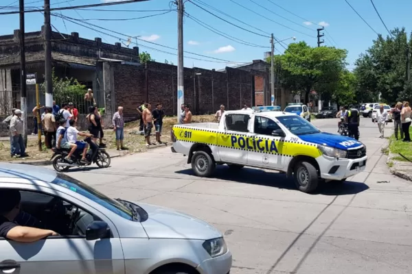 Persecución y tiros: sorprendieron a cuatro delincuentes que pretendían entrar a una casa