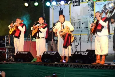 Ampimpa anticipa la Pachamama con una celebración criolla