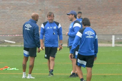 Lanús le debe un refuerzo a Atlético