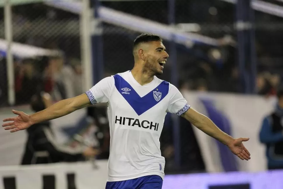 EL CUARTO. Nicolás Delgadillo llega a Ciudadela desde Vélez, con 21 años y cinco como jugador de Primera división; se incorpora a préstamo y sin cargo. velezsarsfield.com