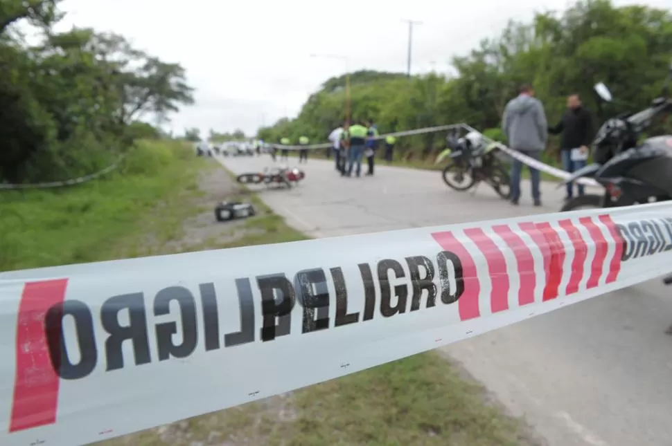 BALACERA. Tres desconocidos se enfrentaron con armas de fuego a la Policía en la ruta provincial 305. la gaceta / foto de franco vera