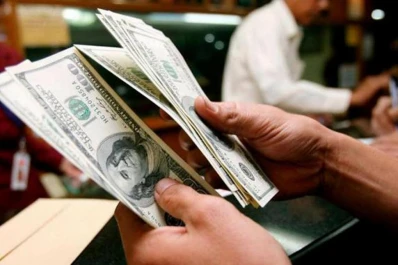 Dólar a $38,46, con una compra del Central