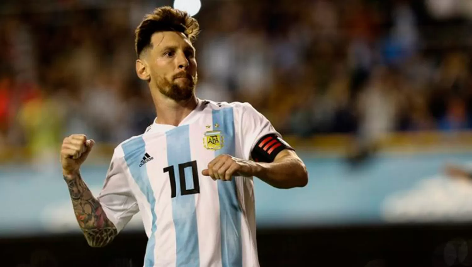 Messi podría volver a vestir la celeste y blanca argentina. 