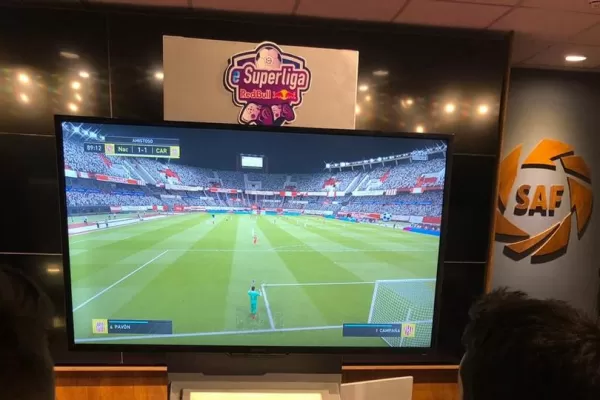 Superliga electrónica: fútbol de otra dimensión