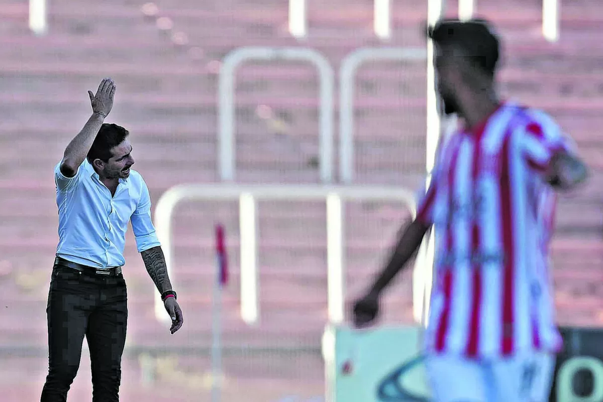 ANÁLISIS. Según Coyette la clave de la derrota estribó en el segundo penal. 