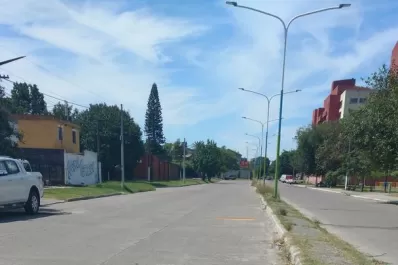 Buscan al conductor del auto Corolla que atropelló a dos supuestos motoarrebatadores