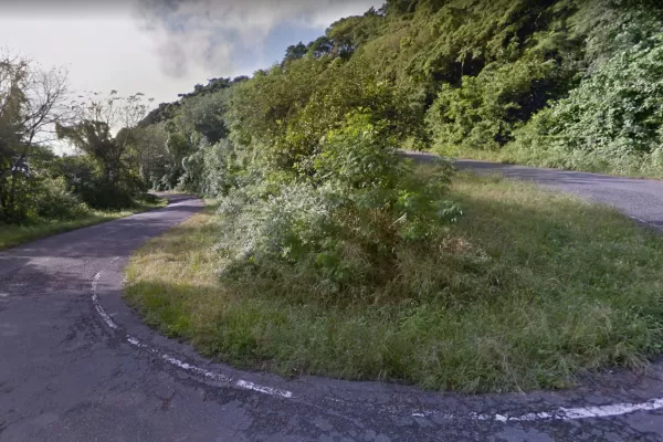 Los chocaron para robarles la moto y murió una mujer en Villa Nougués