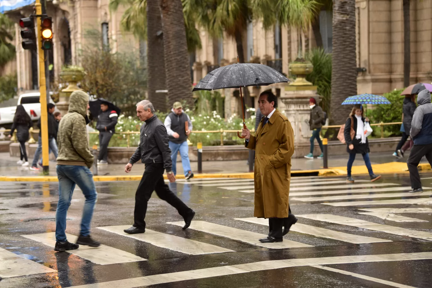 LLUVIA. El fresquito durará hasta mañana. 