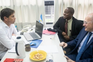 La delegación técnica del Fondo se reunió con Kicillof y Urtubey
