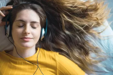 ASMR: el boom de ver y oír susurradores en YouTube