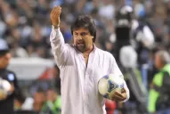 Caruso Lombardi, un especialista en evitar descensos, asume hoy en San Martín