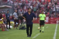 Caruso Lombardi hizo achicar el ancho del campo de juego de La Ciudadela