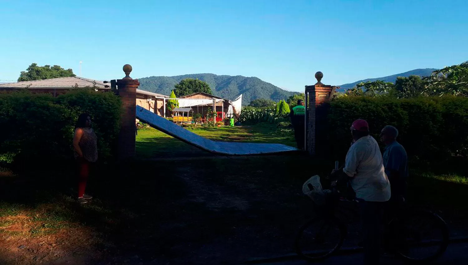 LULES. En esta casa se produjo el tiroteo.