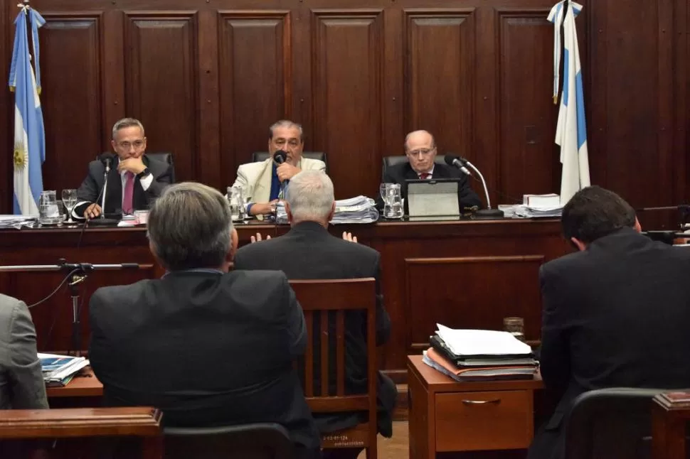 DESAFÍO. Los jueces Rafael Macoritto, Dante Ibáñez y Carlos Caramuti pidieron que se hagan nuevas pesquisas. la gaceta / foto de jorge olmos sgrosso