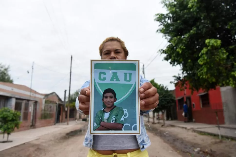 PEDIDO DE JUSTICIA. Familiares del niño exigen el esclarecimiento de la causa y que estén presos los acusados.   la gaceta / foto de analia jaramillo (archivo)