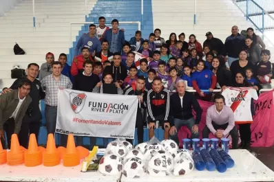 River y un paso solidario por Tucumán