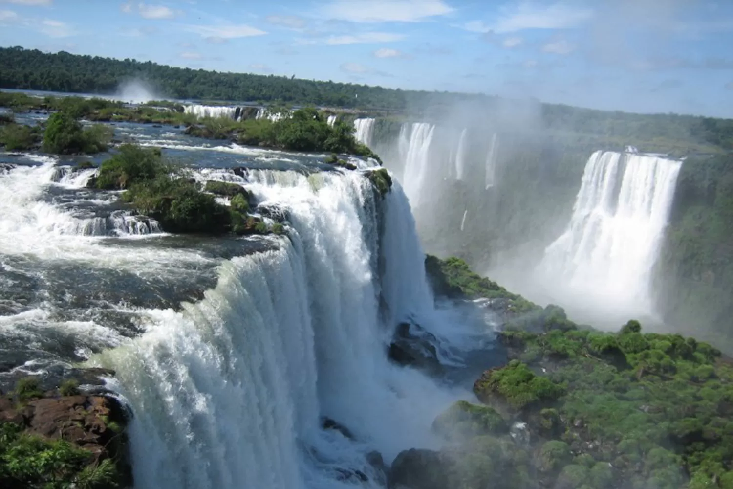 CATARATAS DEL IGUAZÚ. Uno de los destinos más solicitados del país. ARCHIVO 