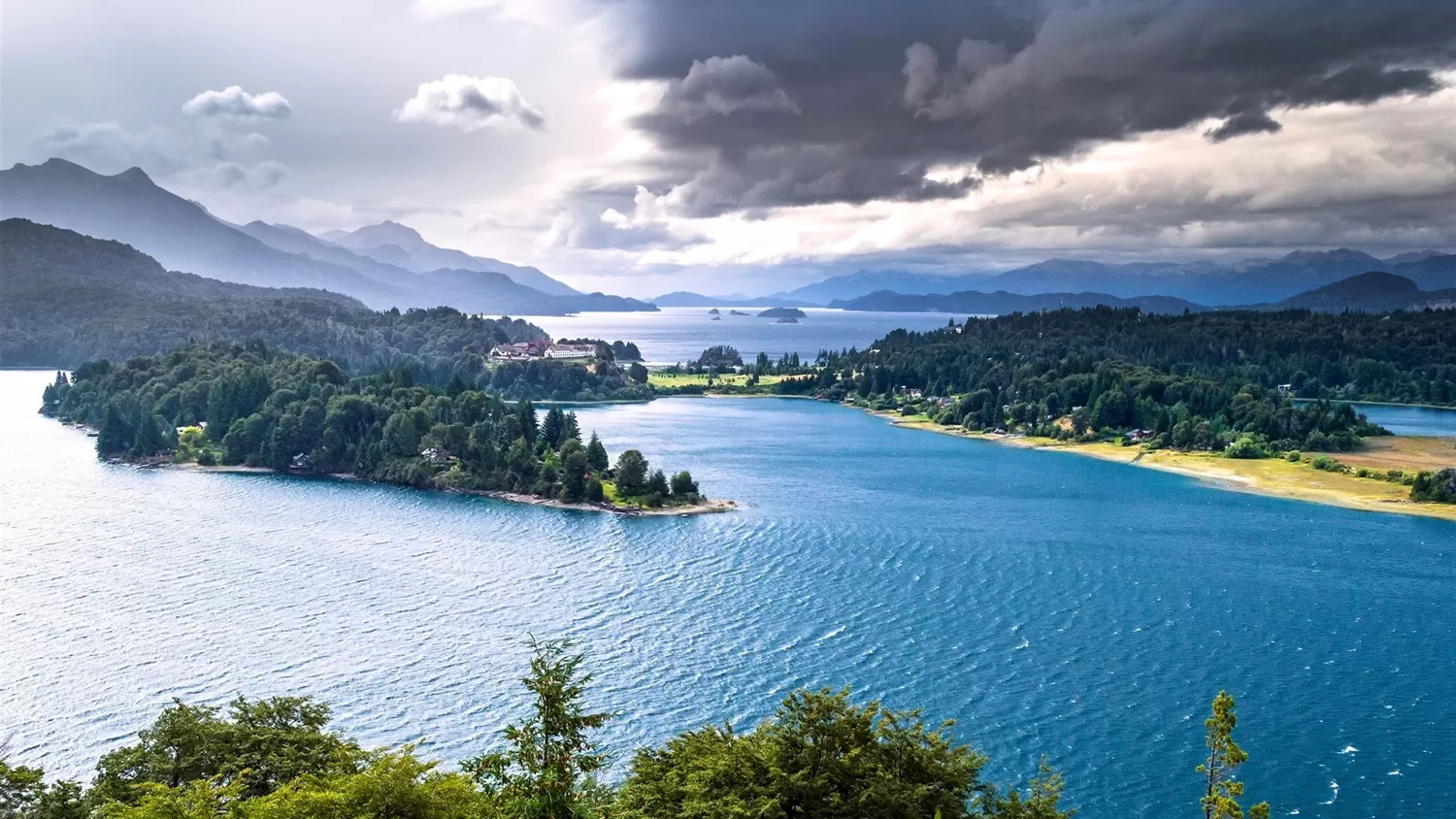 BARILOCHE. Uno de los destinos más elegidos de los argentinos y extranjeros. 