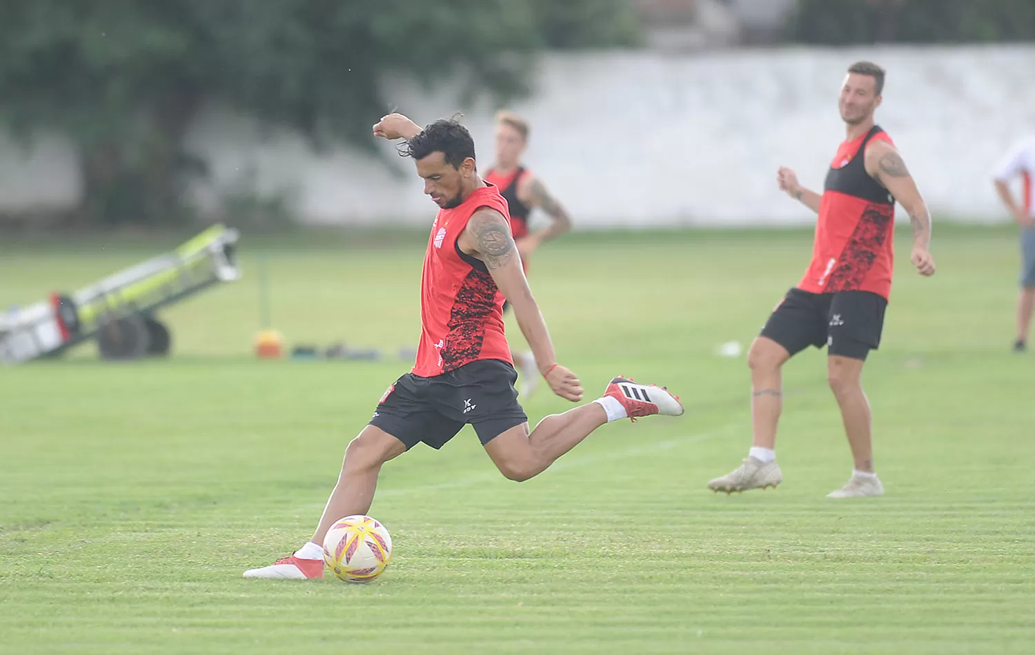 ENTRE LOS CONVOCADOS. Tino Costa jugará ante Boca.