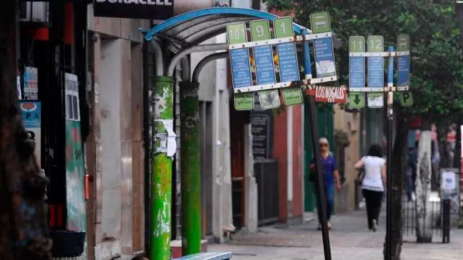 PARO DE COLECTIVOS EN TUCUMÁN