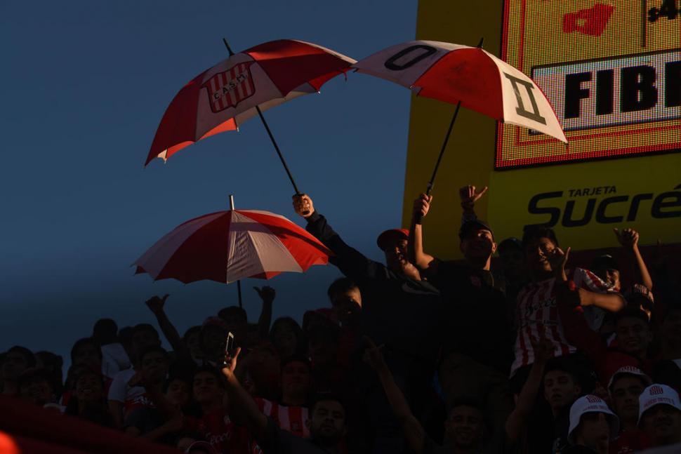  la gaceta  / fotos de diego aráoz - juan pabo sanchez noli 