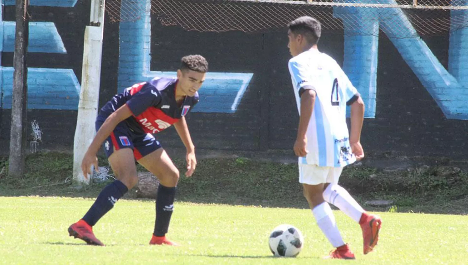 FOTO TOMADA DE PRENSA CLUB ATLÉTICO TUCUMÁN