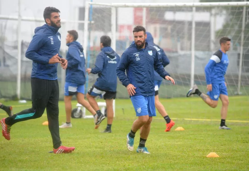 LISTO PARA JUGAR. José San Román estará el domingo ante Aldosivi y todo indica que también en la Copa de la Superliga. la gaceta / foto de antonio ferroni