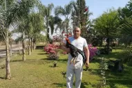 En menos de cuatro meses, Pineda fue condecorado y después lo pasaron a retiro