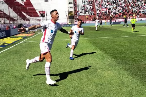 Atlético se durmió y perdió ante Huracán en Parque Patricios