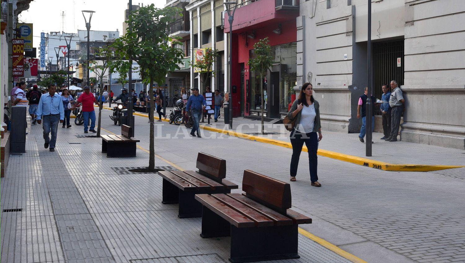 SEMIPEATONAL. Hoy se inauguró la obra de Mendoza al 800.