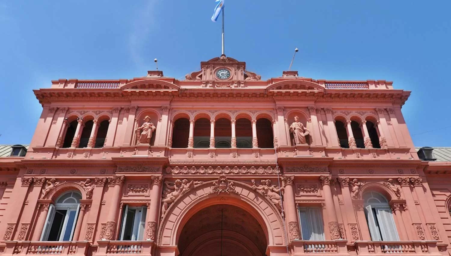 Realizarán un simulacro de incendio en la Casa Rosada