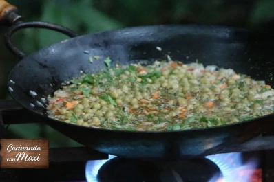 Hoy, en Cocinando con Maxi: arroz con mejillones