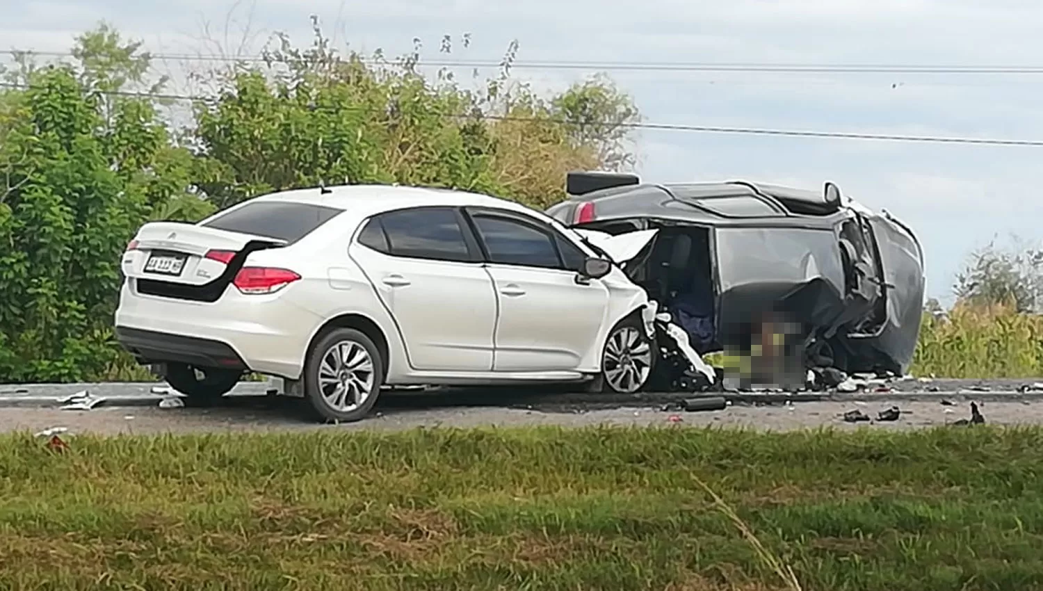 EN LA RUTA 9. Un hombre murió al volante de un Chevrolet Corsa.