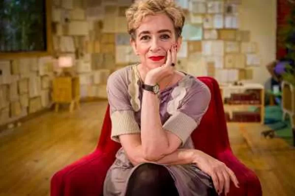 El mundo adulto bajo una mirada adolescente