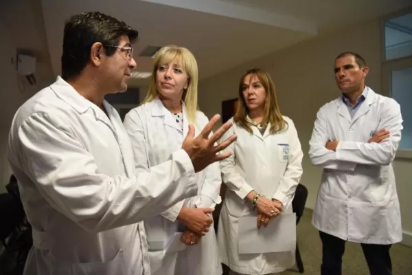 “Se pueden comprar insumos, pero no recursos humanos”, dijeron desde el hospital Padilla