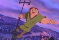 El jorobado Quasimodo, símbolo de la catedral que hoy el fuego destruyó