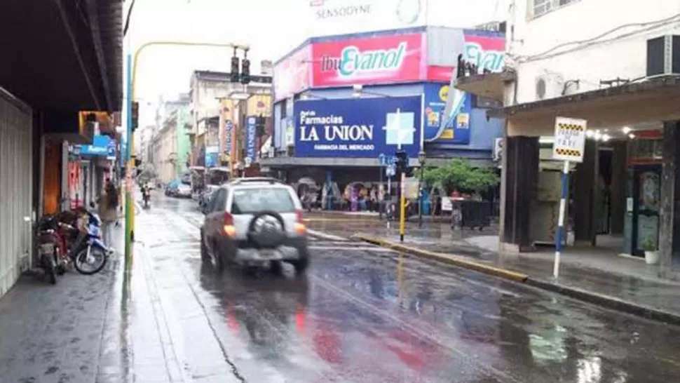 A salir con el paraguas: pronostican lluvias para la tarde-noche