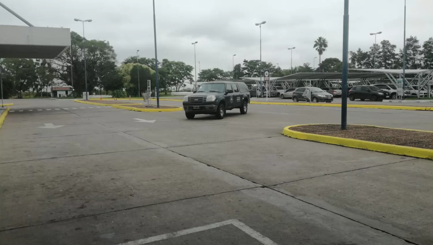 AEROPUERTO. La PSA trabaja en el Benjamín Matienzo.